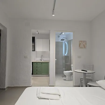 New Bazaar Villa Tirana